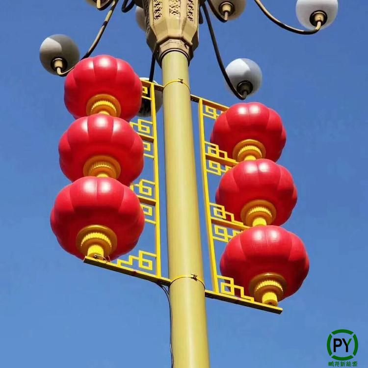 喜迎國慶，路燈桿穿新衣-發光LED燈籠