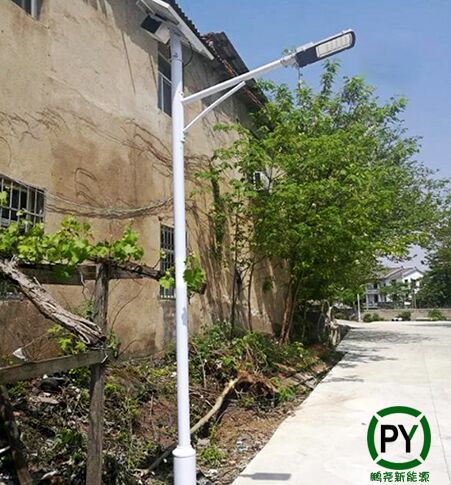 太陽能路燈6米桿的價格多少錢一套